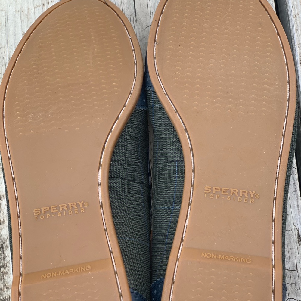 Sperrys - Picture 4 of 4